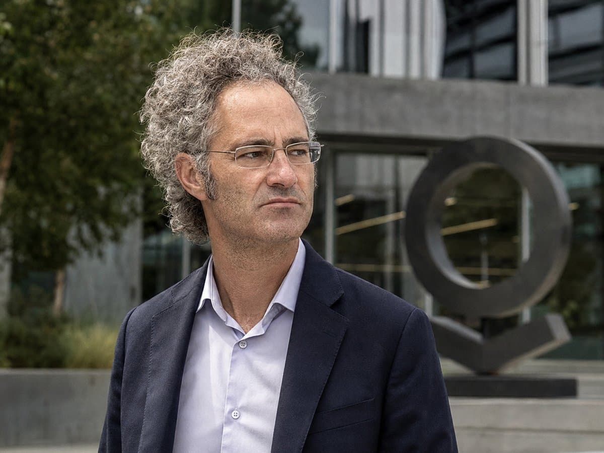 Palantir Signed Less Than It Grew