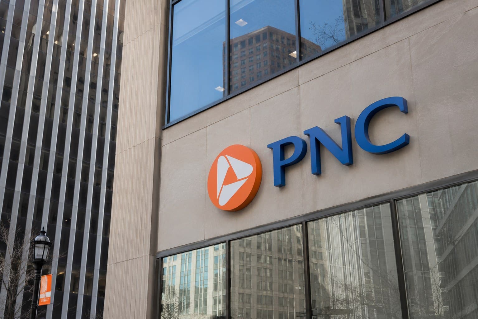 PNC Q2 2026: Beat and Raise, but Fees Don’t Stay Put